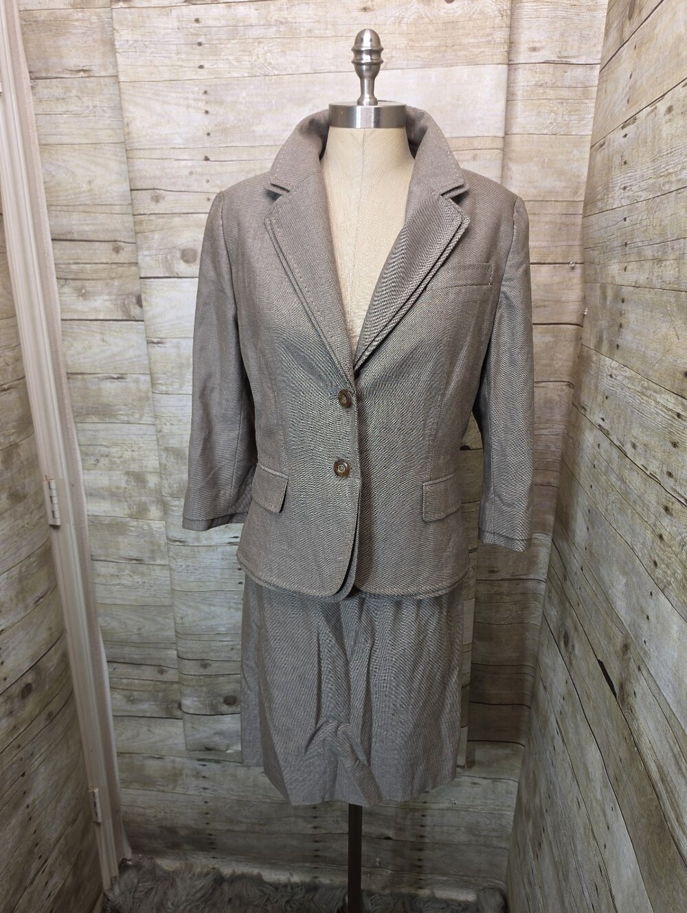 ANTONIO MELANI Taupe Herringbone Tailored Blazer and Skirt